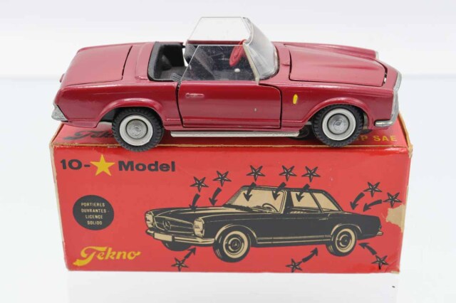 ミニカーショップ ケンボックス Tekno☆928☆メルセデスベンツ230 SL