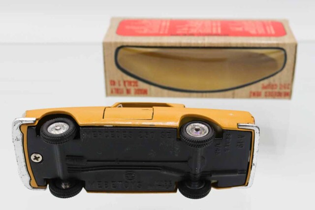 ミニカーショップ ケンボックス MEBETOYS☆A19☆メルセデスベンツ250