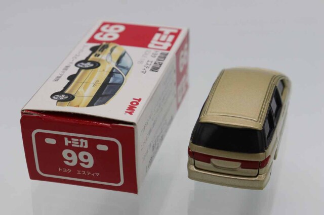 ミニカーショップ ケンボックス トミカ 赤箱☆99☆トヨタエスティマ
