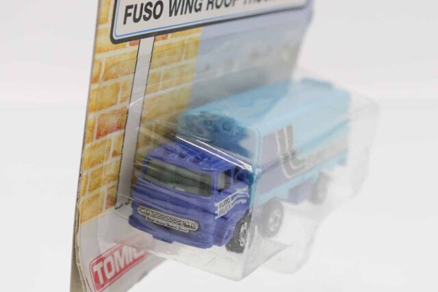 ミニカーショップ ケンボックス トミカ 赤箱三菱ふそうウイングルーフ