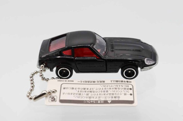 黒箱日本製トミカ　日産フェアレディ240ZG Amazon | トミカ 黒箱 58 ニッサン フェアレディ 240ZG 1/60 日本製