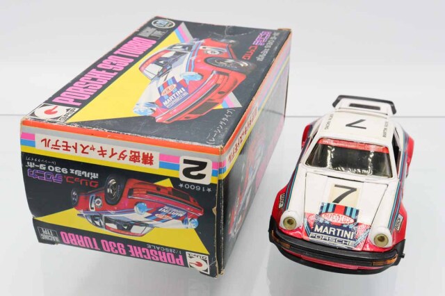 ミニカーショップ ケンボックス 永大グリップ☆2☆ポルシェ930 ターボ