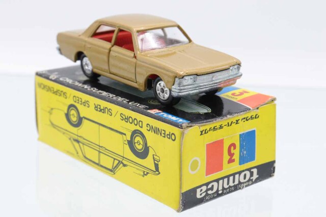 ミニカーショップ ケンボックス トミカ 黒箱☆3☆トヨタクラウン