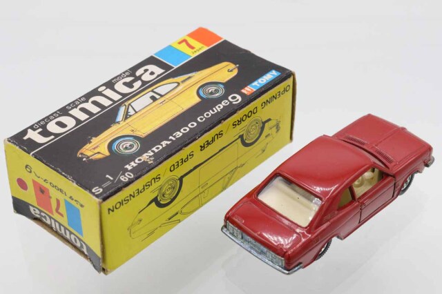 ミニカーショップ ケンボックス トミカ 黒箱☆7☆ホンダ1300 クーペ 9