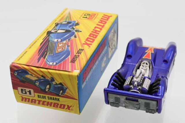 ミニカーショップ ケンボックス マッチボックス☆61☆BLUE SHARK(青