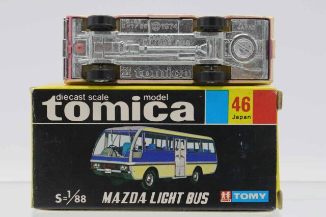 ミニカーショップ ケンボックス トミカ 黒箱☆46☆マツダライトバス