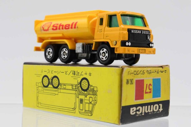 ミニカーショップ ケンボックス トミカ 黒箱☆57☆日産ディーゼル