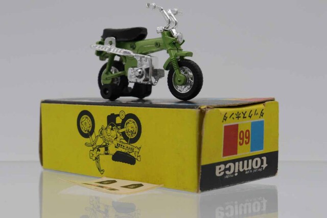 ミニカーショップ ケンボックス トミカ 黒箱☆66☆ホンダダックス(黄緑