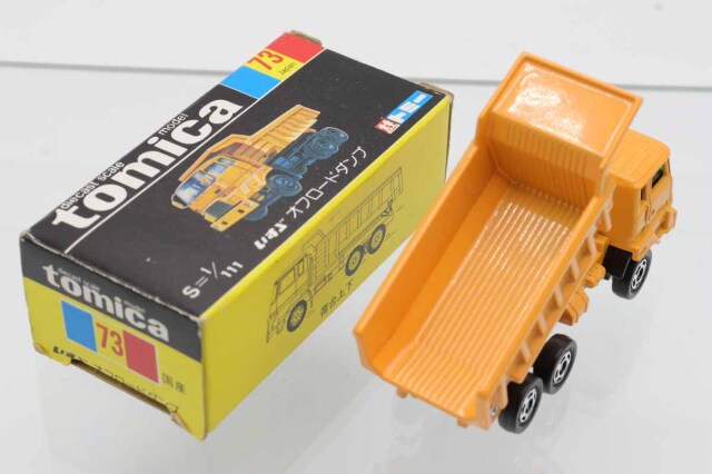 ミニカーショップ ケンボックス トミカ 黒箱☆73☆いすゞオフロード