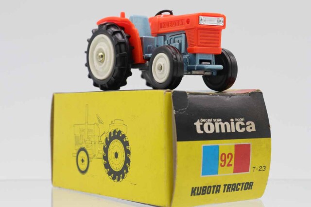 (3552)トミカ 黒箱 日本製 クボタ トラクター 黒箱トミカ(日本製）／クボタ トラクター 3552)トミカ 黒箱 日本製