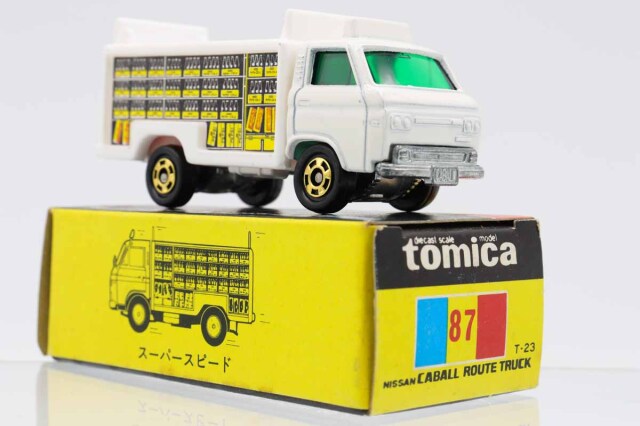 ミニカーショップ ケンボックス トミカ 黒箱☆87☆日産キャブオール