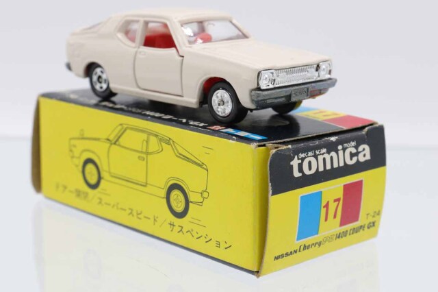 ミニカーショップ ケンボックス トミカ 黒箱☆17☆日産チェリー F-II