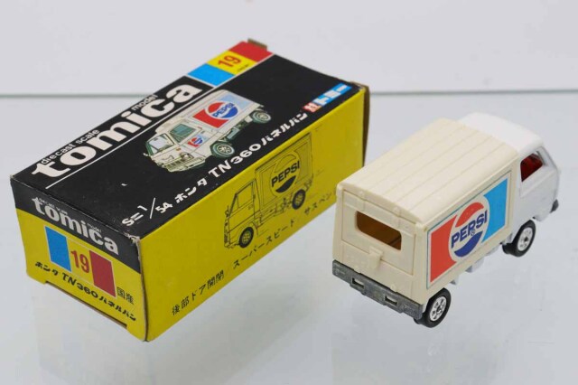 ミニカーショップ ケンボックス トミカ 黒箱☆19☆ホンダTN 360