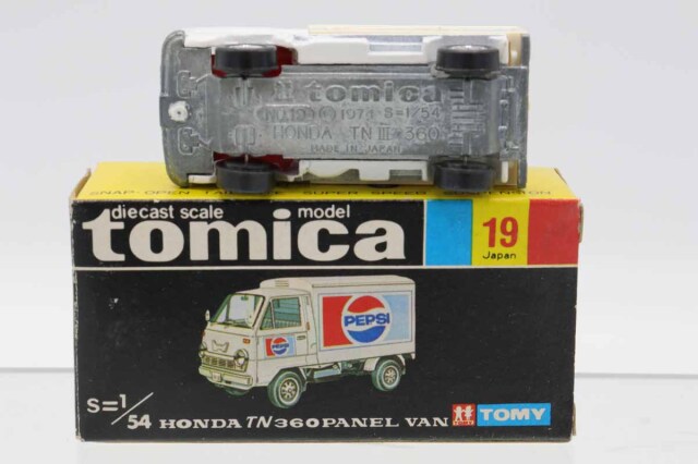 ミニカーショップ ケンボックス トミカ 黒箱☆19☆ホンダTN 360