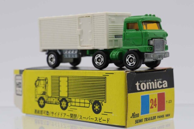 ミニカーショップ ケンボックス トミカ 黒箱☆24☆日野セミトレーラ