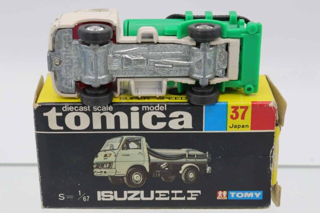 ミニカーショップ ケンボックス トミカ 黒箱☆37☆いすゞエルフ
