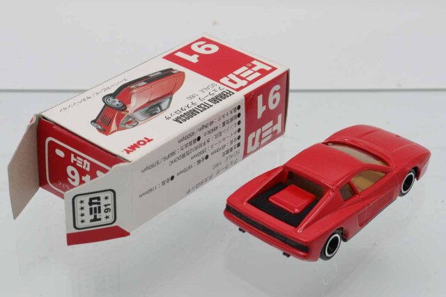 ミニカーショップ ケンボックス トミカ 赤箱(日本製)☆91☆フェラーリ