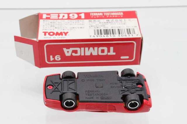 ミニカーショップ ケンボックス トミカ 赤箱(日本製)☆91☆フェラーリ