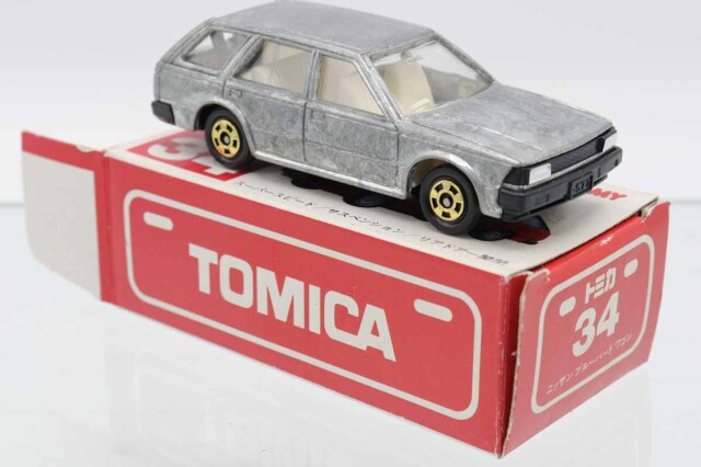 ミニカーショップ ケンボックス トミカ 赤箱(日本製)☆34☆日産ブルー