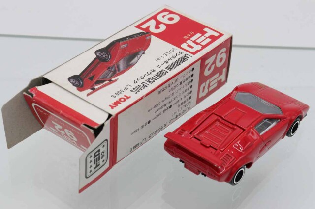 日本製トミカ　赤箱92　ランボルギーニ　カウンタックLP500S　デッドストック 日本製トミカ 赤箱92 ランボルギーニ カウンタックLP500S デッド