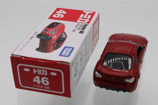 ミニカーショップ ケンボックス トミカ 赤箱☆46☆トヨタ86(赤