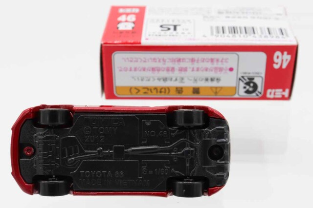 ミニカーショップ ケンボックス トミカ 赤箱☆46☆トヨタ86(赤