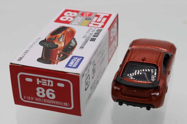 ミニカーショップ ケンボックス トミカ 赤箱☆86☆トヨタ86 (初回特別