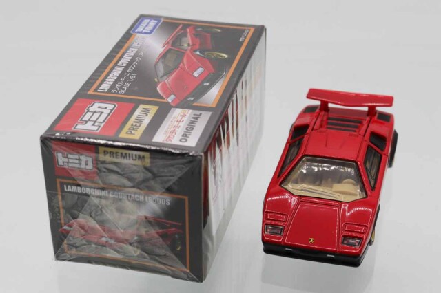 赤箱トミカ ランボルギーニ　カウンタックLP500S Amazon | トミカプレミアム ランボルギーニ カウンタック LP500S
