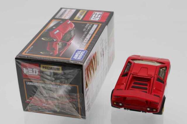 ミニカーショップ ケンボックス トミカプレミアムランボルギーニ
