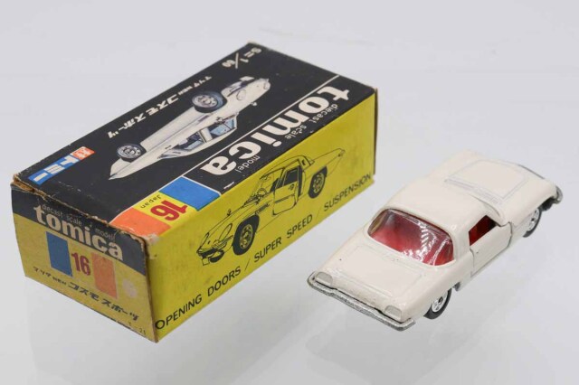 ミニカーショップ ケンボックス トミカ 黒箱☆16☆マツダニュー コスモ