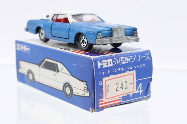 ミニカーショップ ケンボックス トミカ 青箱☆F4☆フォード
