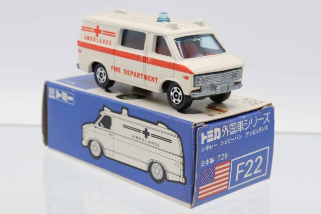 ミニカーショップ ケンボックス トミカ 青箱☆F22☆シボレー