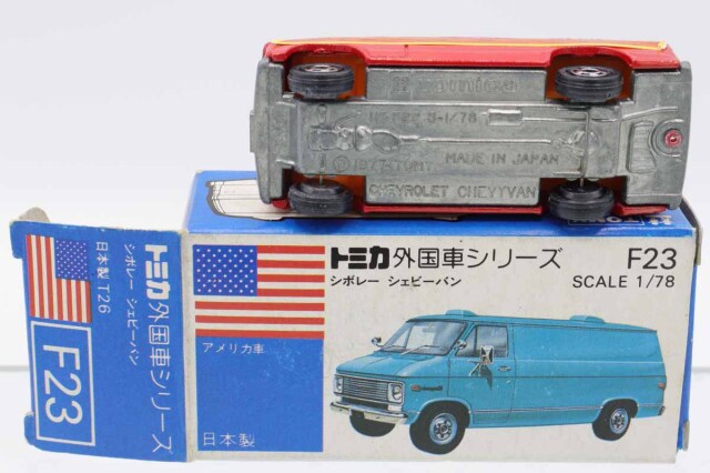 ミニカーショップ ケンボックス トミカ 青箱☆F23☆シボレー