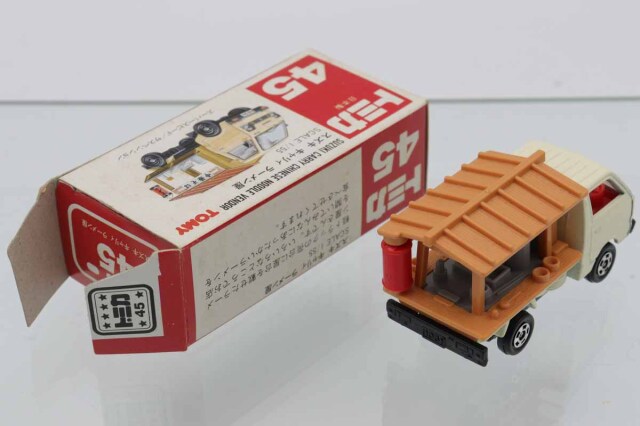 ミニカーショップ ケンボックス トミカ 赤箱(日本製)☆45☆スズキ