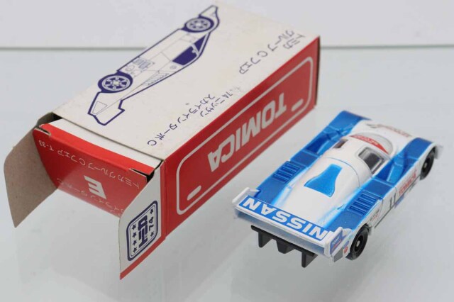 ミニカーショップ ケンボックス トミカ 赤箱(日本製)☆74☆日産