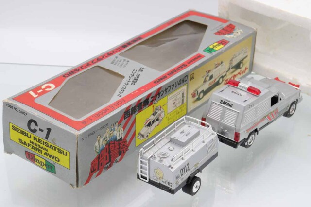 ミニカーショップ ケンボックス 西部警察☆C-1☆日産サファリ4WD