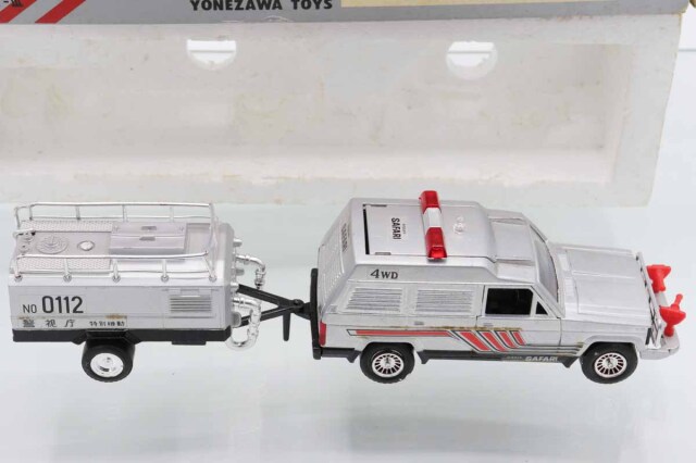ミニカーショップ ケンボックス 西部警察☆C-1☆日産サファリ4WD