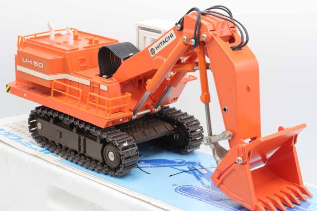 ミニカーショップ ケンボックス ダイヤペット☆K-56☆日立UH50 油圧