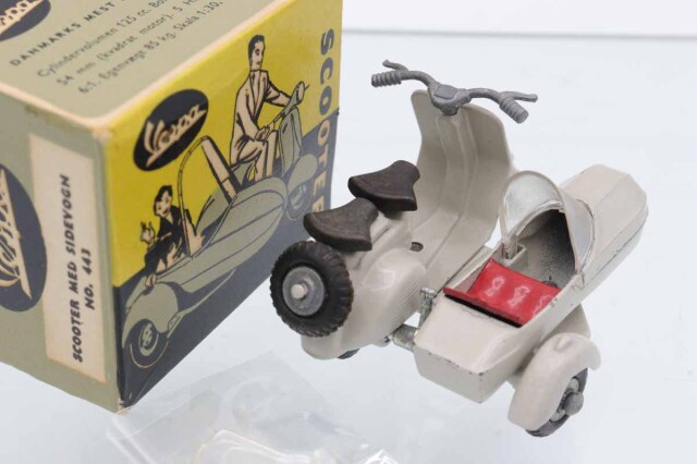 ミニカーショップ ケンボックス Tekno☆443☆SCOOTER MED SIDEVOGN
