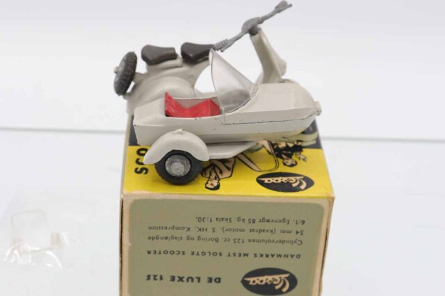 ミニカーショップ ケンボックス Tekno☆443☆SCOOTER MED SIDEVOGN