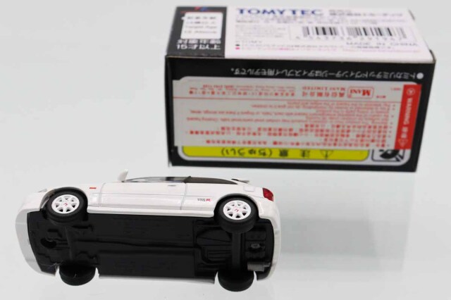 トミカ　TLV　ネオ