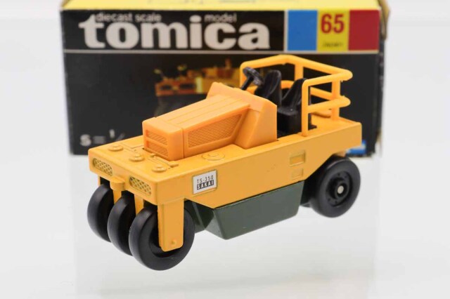 トミカ　黒箱