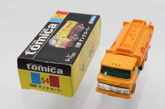 トミカ　黒箱　日本製　日野タンクローリー　デッドストック品 トミカ54 日野タンクローリー 日本製黒箱 新品保管品 絶版54②｜Yahoo