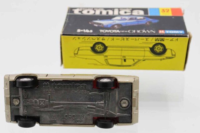 【123】トミカ　黒箱　日本製　トヨタ　ニュー　クラウン　1Eホイール ミニカーショップ ケンボックス トミカ 黒箱☆32☆トヨタニュー