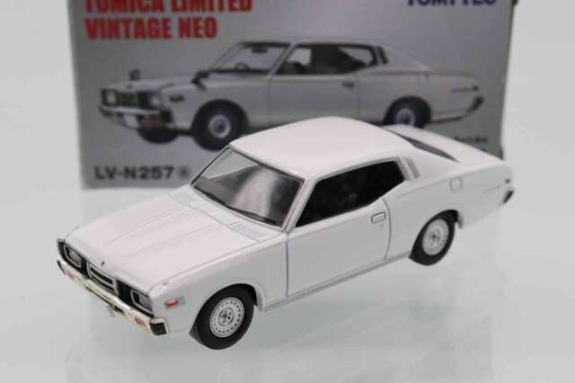 トミカ　TLV　ネオ