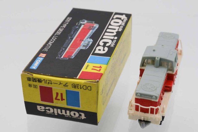 ミニカーショップ ケンボックス トミカ 黒箱☆17☆DD13形 ディーゼル