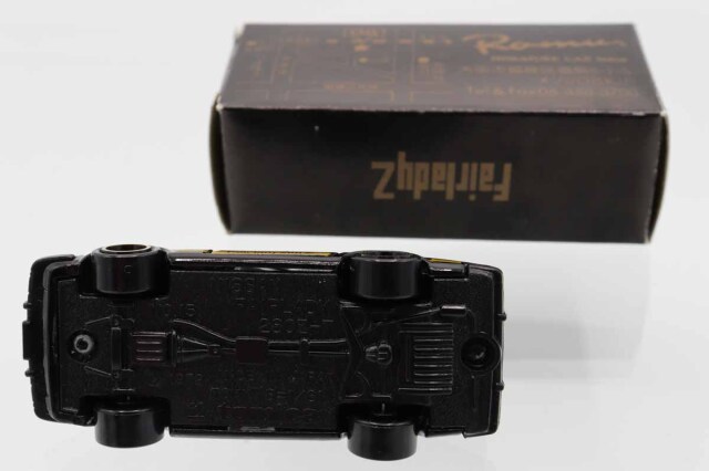 ミニカーショップ ケンボックス トミカ特注（日本製）日産フェアレディ