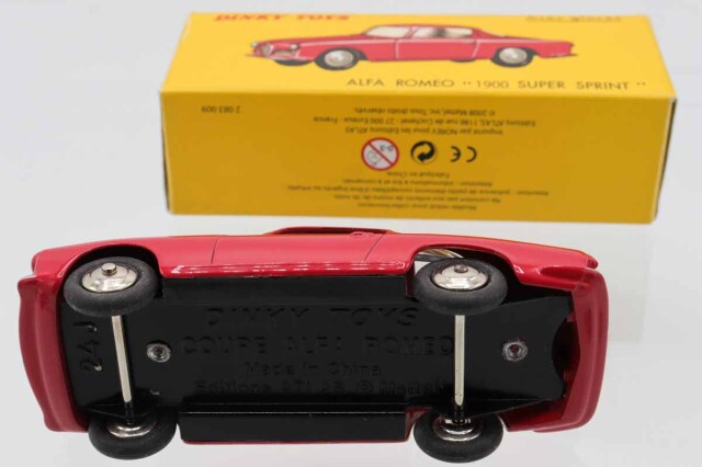 ミニカーショップ ケンボックス DINKY TOYS☆24J☆ALFA-ROMEO1900