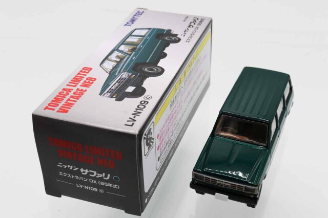トミカ　TLV　ネオ