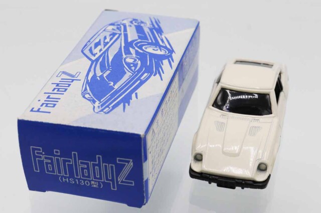 コレクター必見❗❗当時物❗未使用品❗ ミニカーショップ ケンボックス トミカ特注(日本製)日産フェアレディ